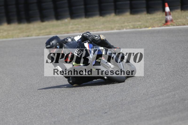 /37 09.08.2026  Pluess Motosport ADR/Freies Fahren/15